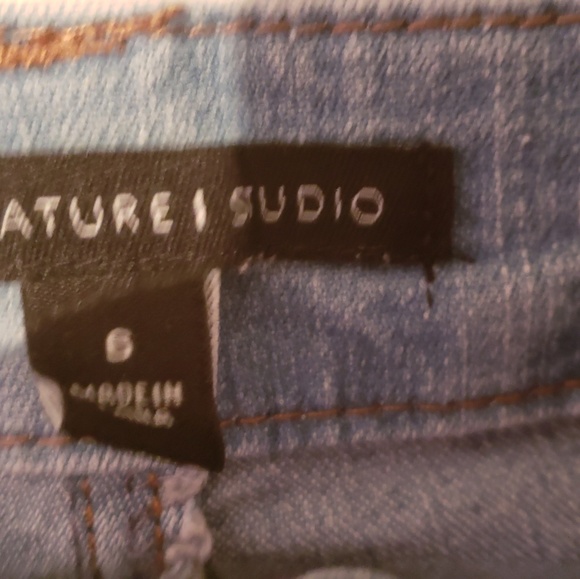 Capri - Picture 3 of 4